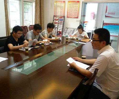委行业管理部赴黄石港区开展单用途预付卡业务培训工作